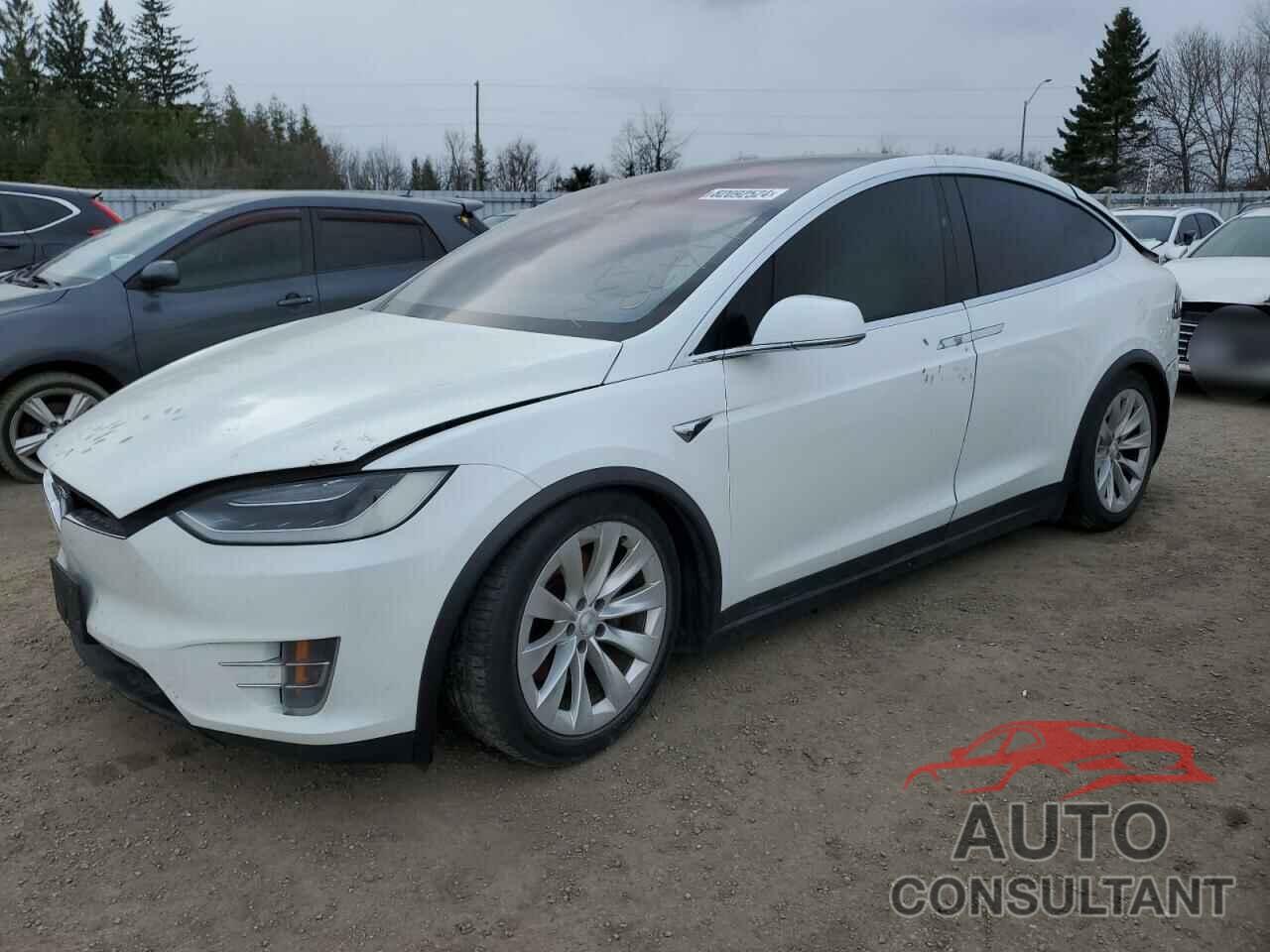 TESLA MODEL X 2017 - 5YJXCBE27HF048961