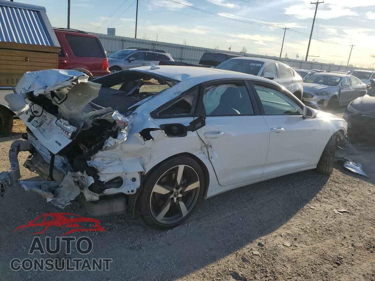 AUDI A6 2021 - WAUL2AF2XMN059357