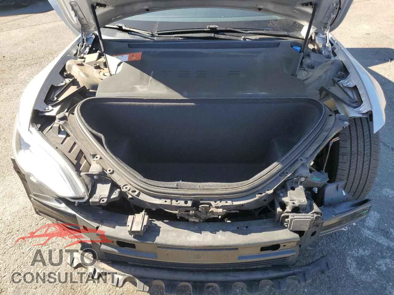 TESLA MODEL S 2018 - 5YJSA1E2XJF259457