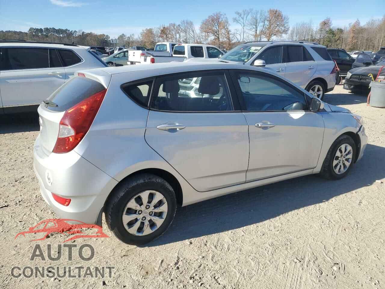 HYUNDAI ACCENT 2015 - KMHCT5AE2FU217560