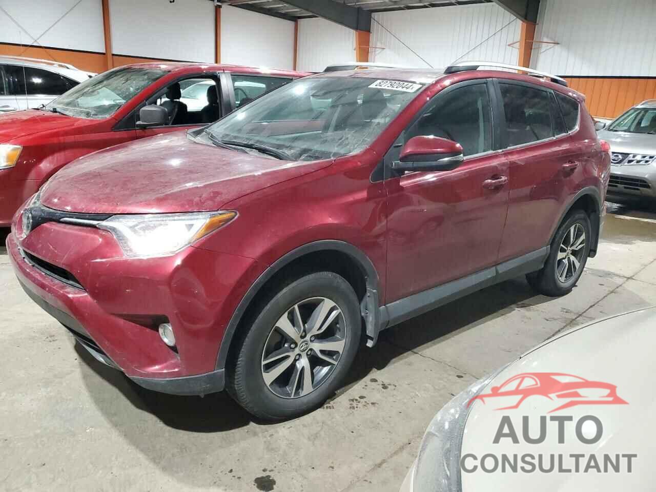 TOYOTA RAV4 2018 - 2T3RFREV2JW817465