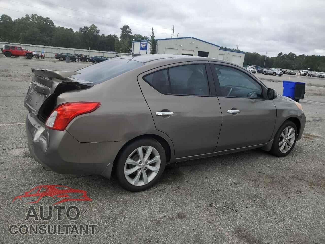 NISSAN VERSA 2014 - 3N1CN7AP1EL875443