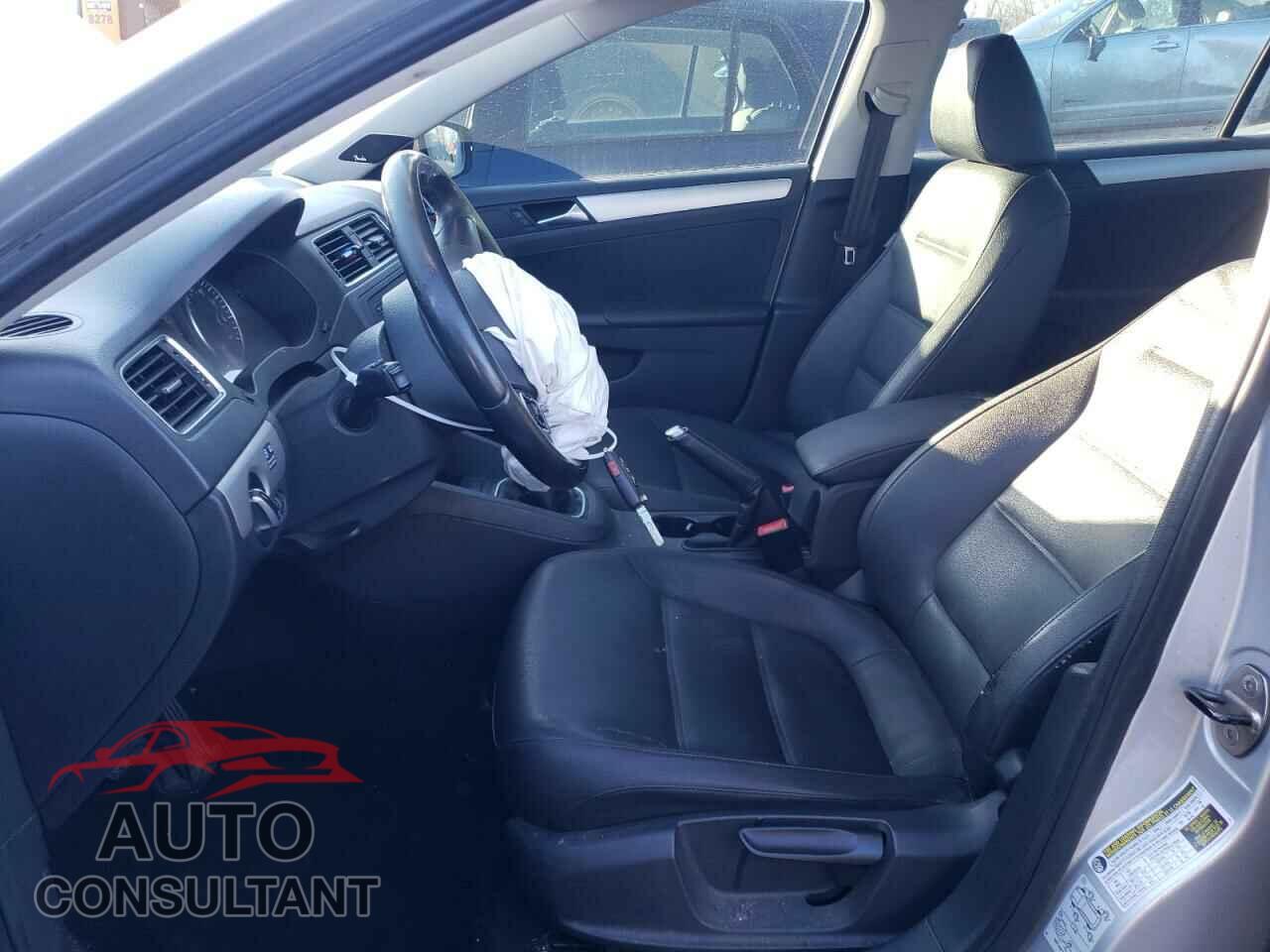 VOLKSWAGEN JETTA 2012 - 3VW3L7AJ0CM089765