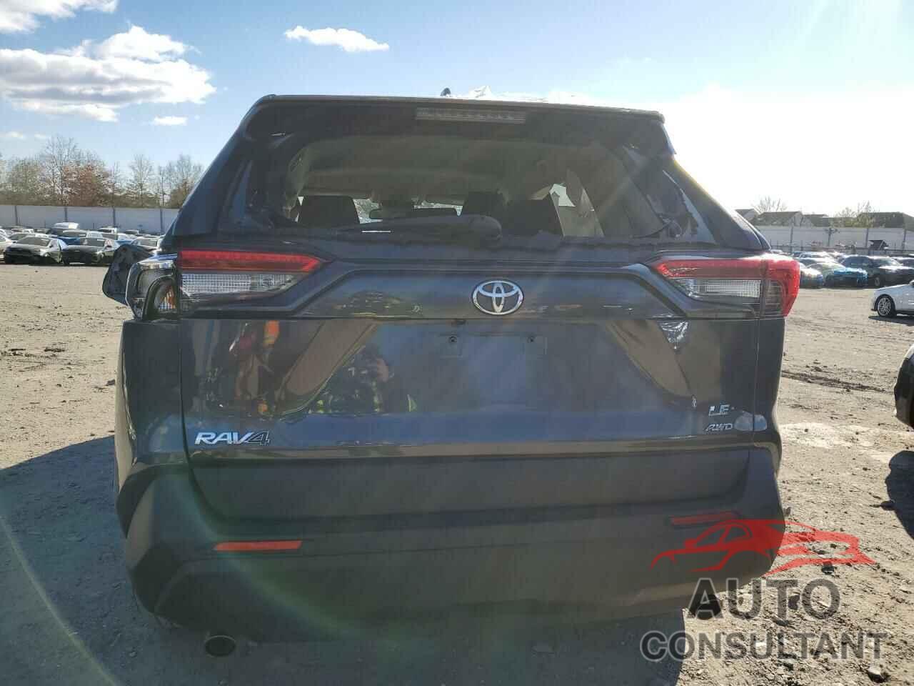 TOYOTA RAV4 2022 - 2T3F1RFV5NW281374