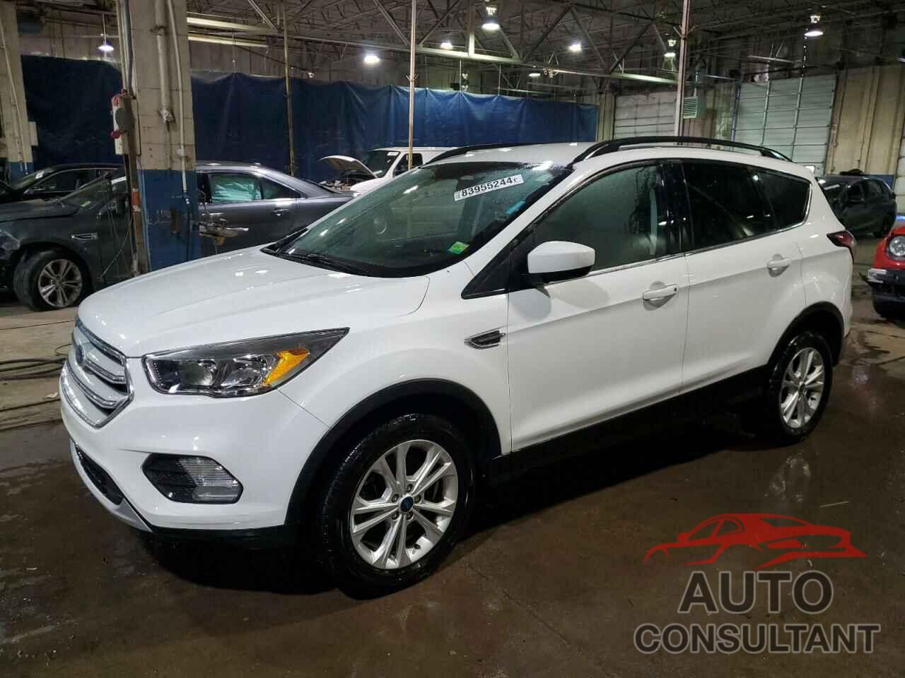 FORD ESCAPE 2018 - 1FMCU9GD8JUC47206