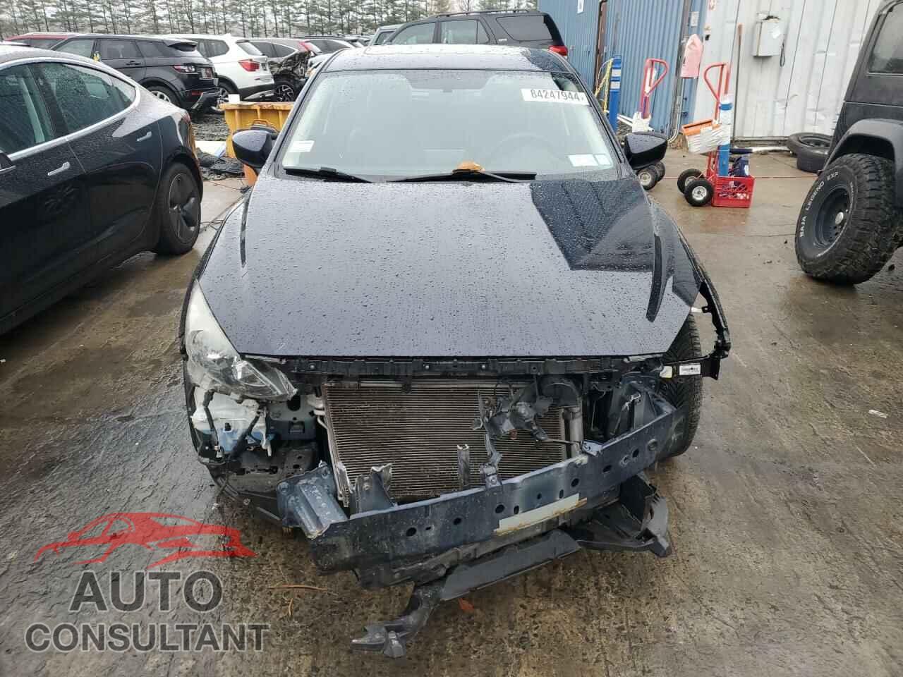 MAZDA 3 2015 - JM1BM1M76F1232910