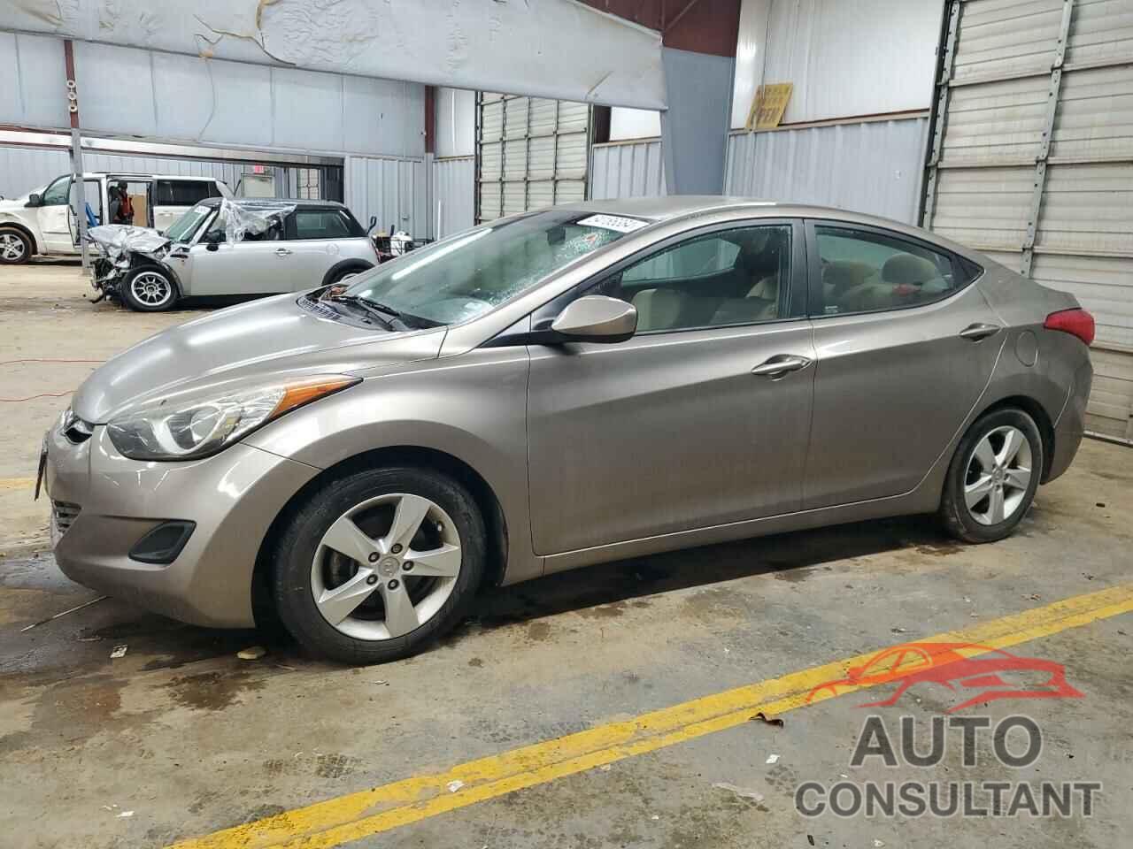 HYUNDAI ELANTRA 2013 - 5NPDH4AE7DH449258