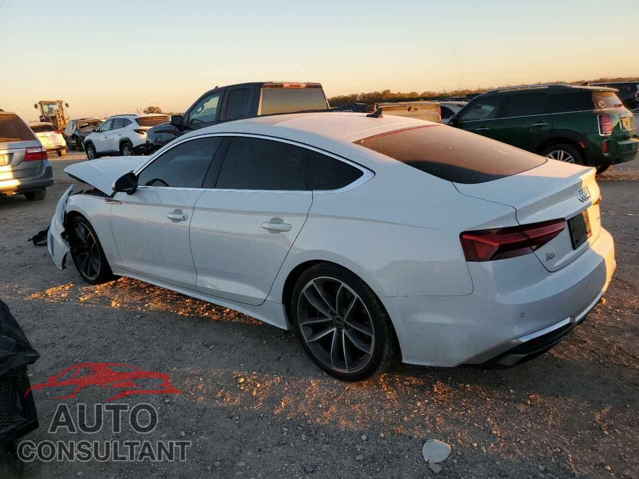 AUDI A5 2023 - WAUFACF53PA032860