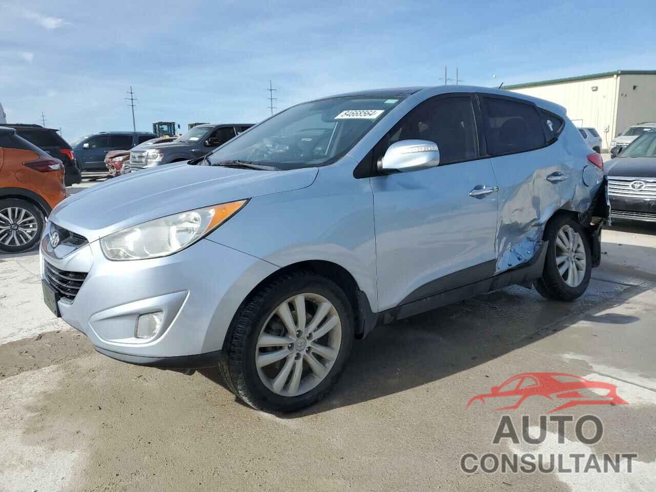 HYUNDAI TUCSON 2011 - KM8JUCAC1BU148183