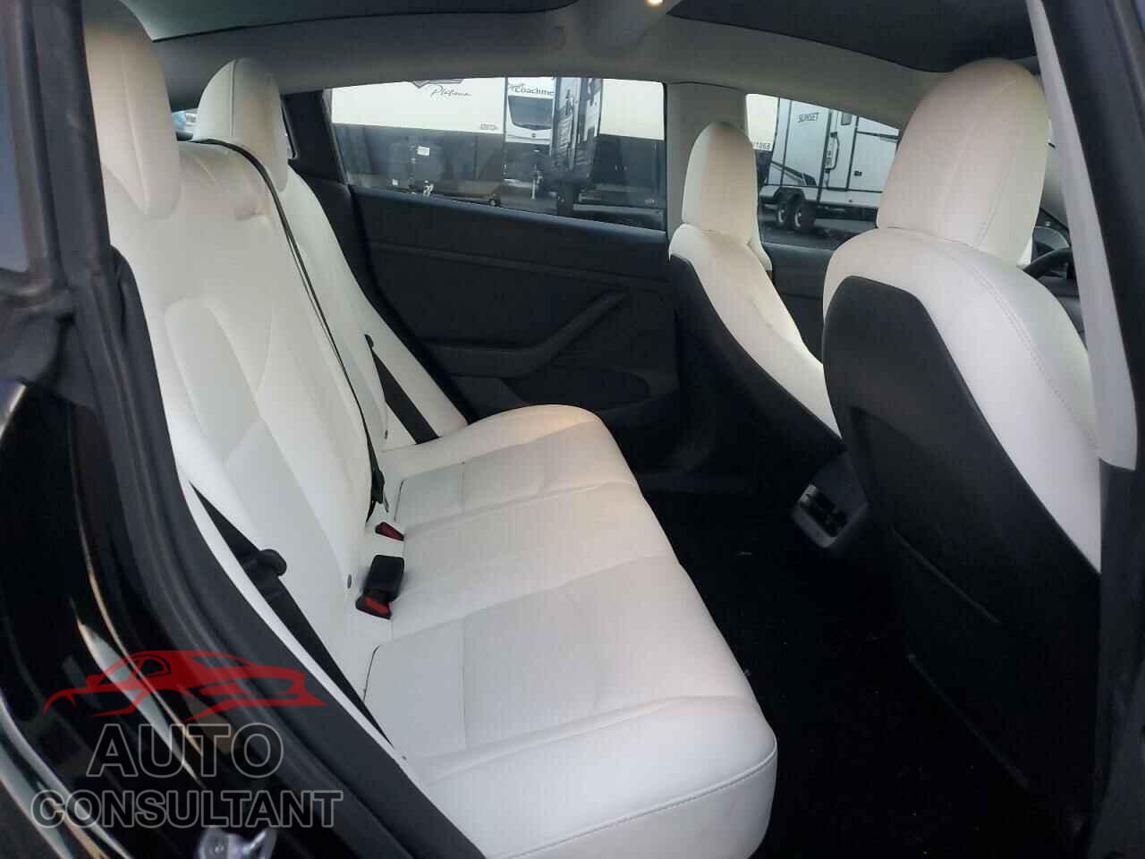 TESLA MODEL 3 2021 - 5YJ3E1EB9MF066357