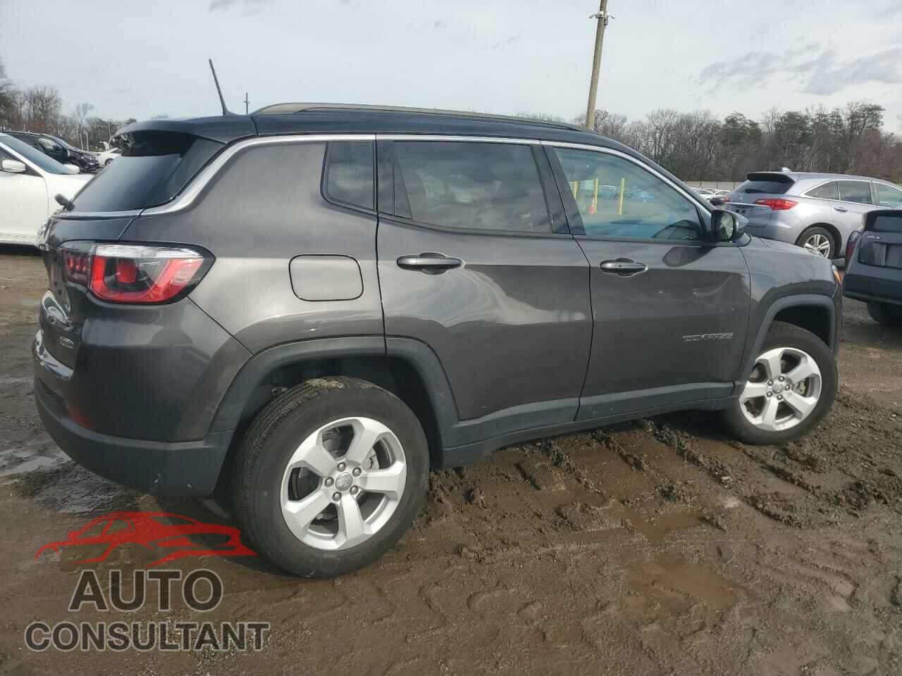 JEEP COMPASS 2018 - 3C4NJDBB2JT345110