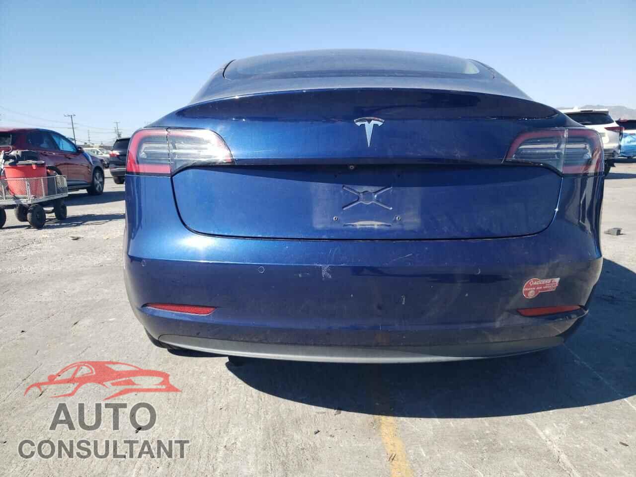 TESLA MODEL 3 2017 - 5YJ3E1EA4HF002319