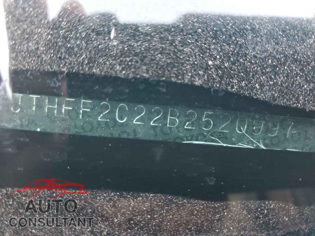 LEXUS IS 2011 - JTHFF2C22B2520997