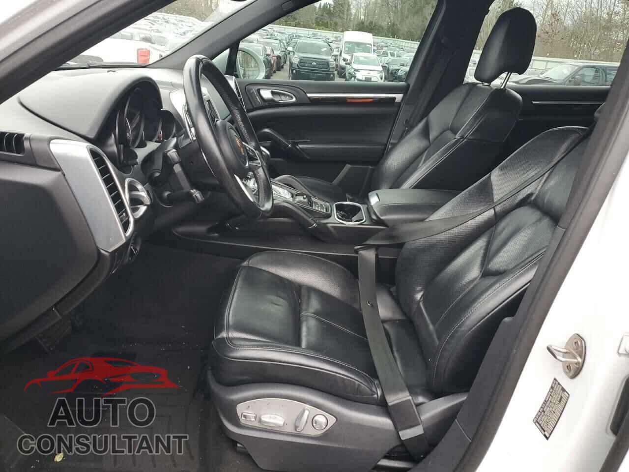 PORSCHE CAYENNE 2016 - WP1AA2A26GLA02047