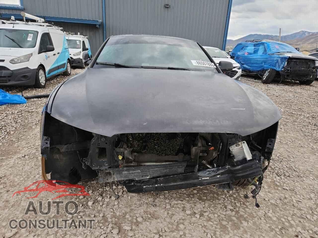 AUDI S5/RS5 2014 - WAUCGAFR1EA009373