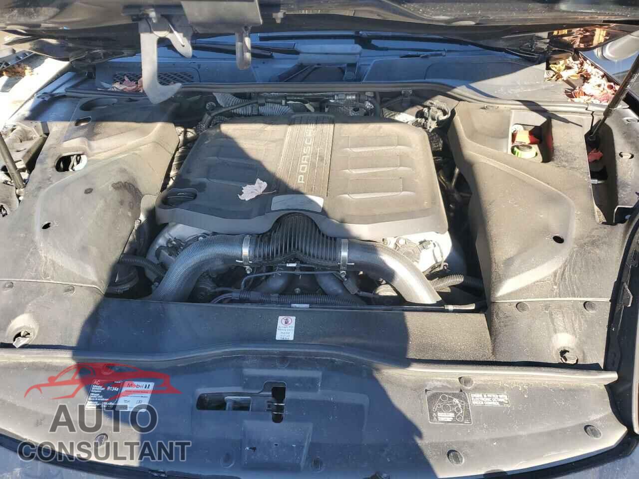 PORSCHE CAYENNE 2016 - WP1AD2A22GLA71843