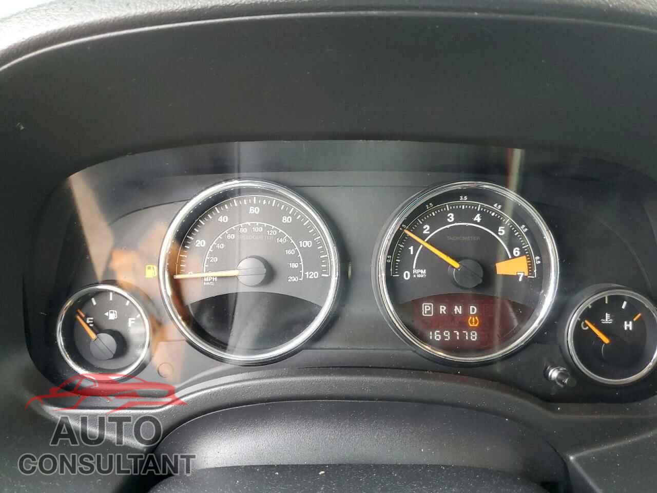 JEEP COMPASS 2014 - 1C4NJCEBXED691021