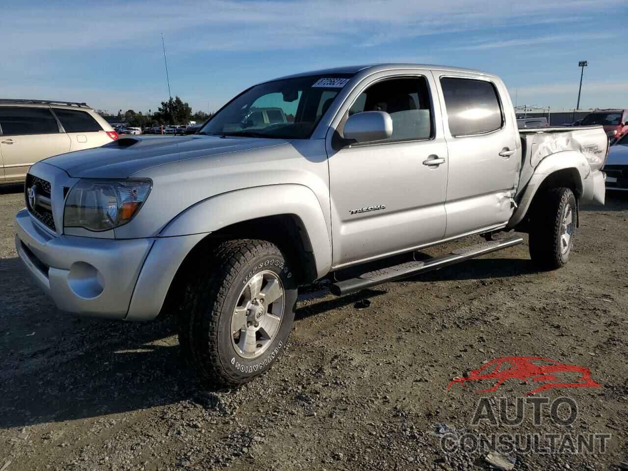 TOYOTA TACOMA 2011 - 3TMJU4GN7BM114871