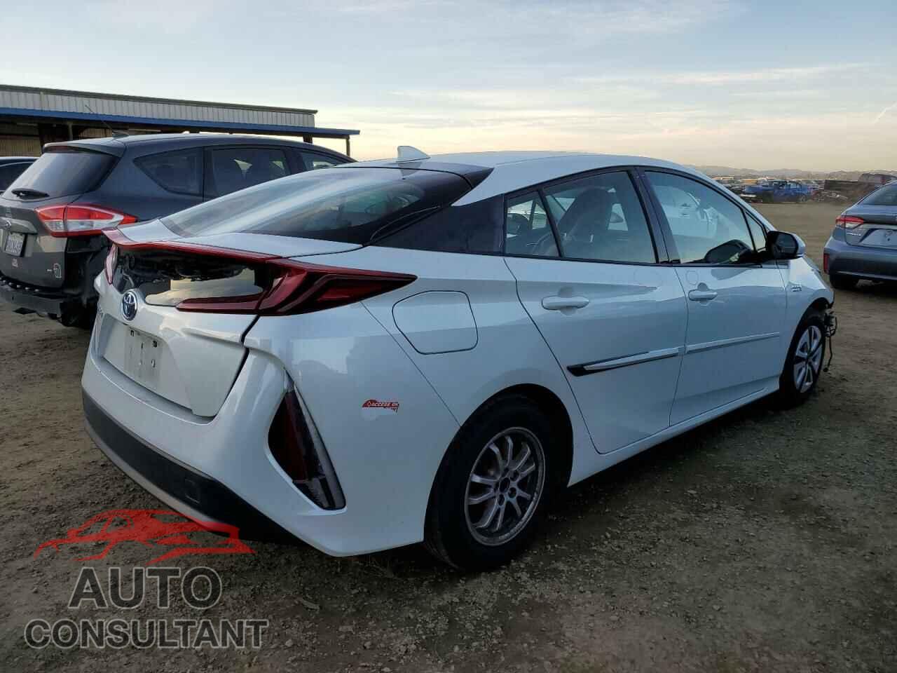 TOYOTA PRIUS 2017 - JTDKARFP2H3035003