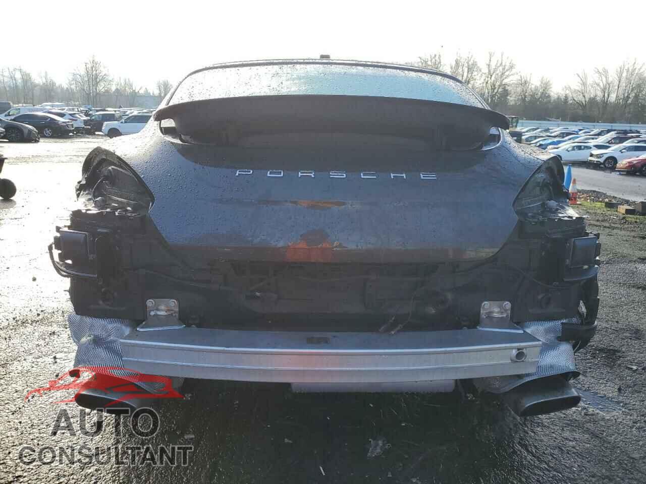 PORSCHE PANAMERA 2016 - WP0AA2A76GL000621