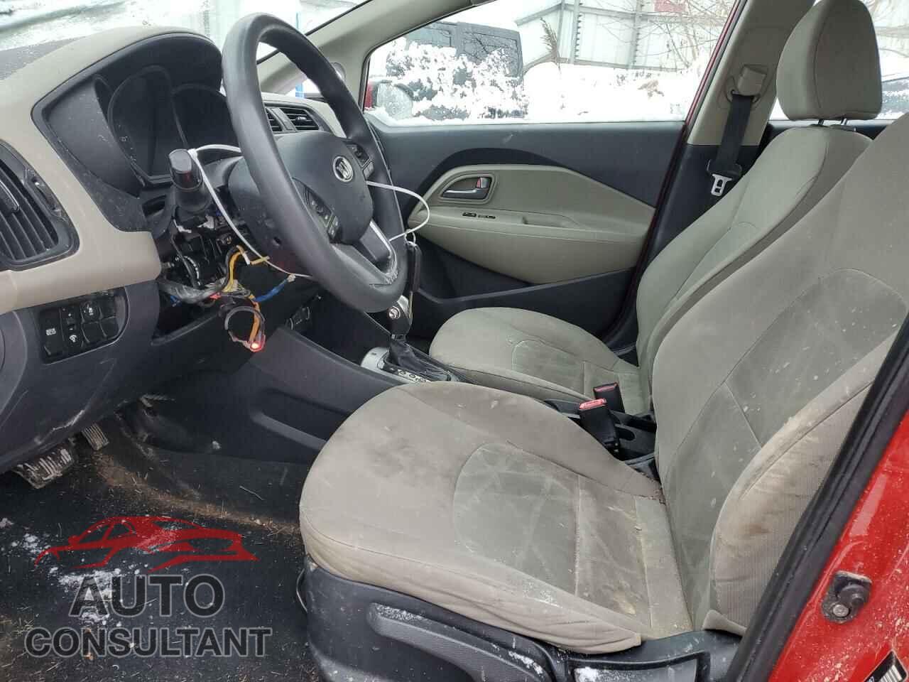 KIA RIO 2014 - KNADM4A37E6382387