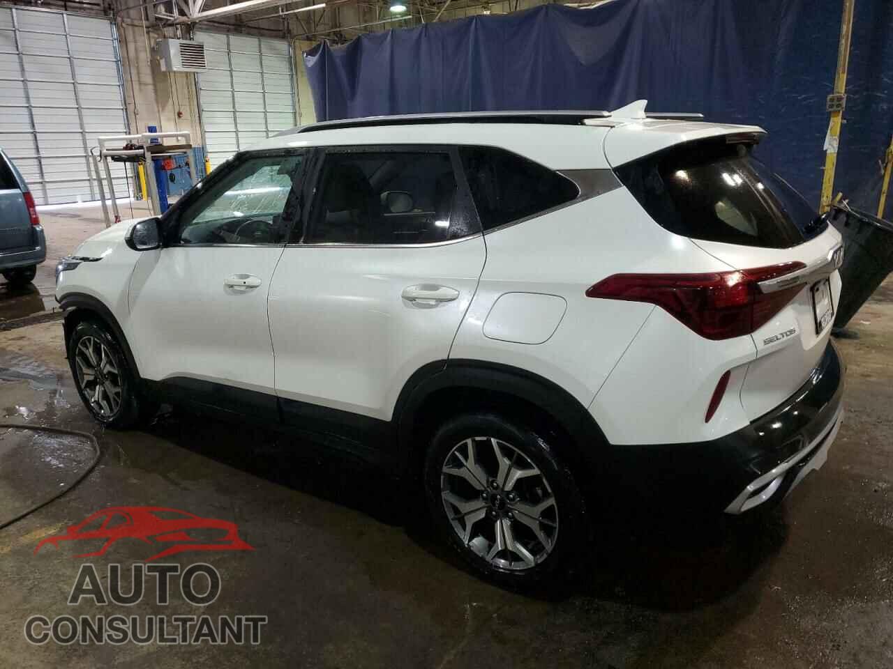 KIA SELTOS 2023 - KNDERCAA2P7414838