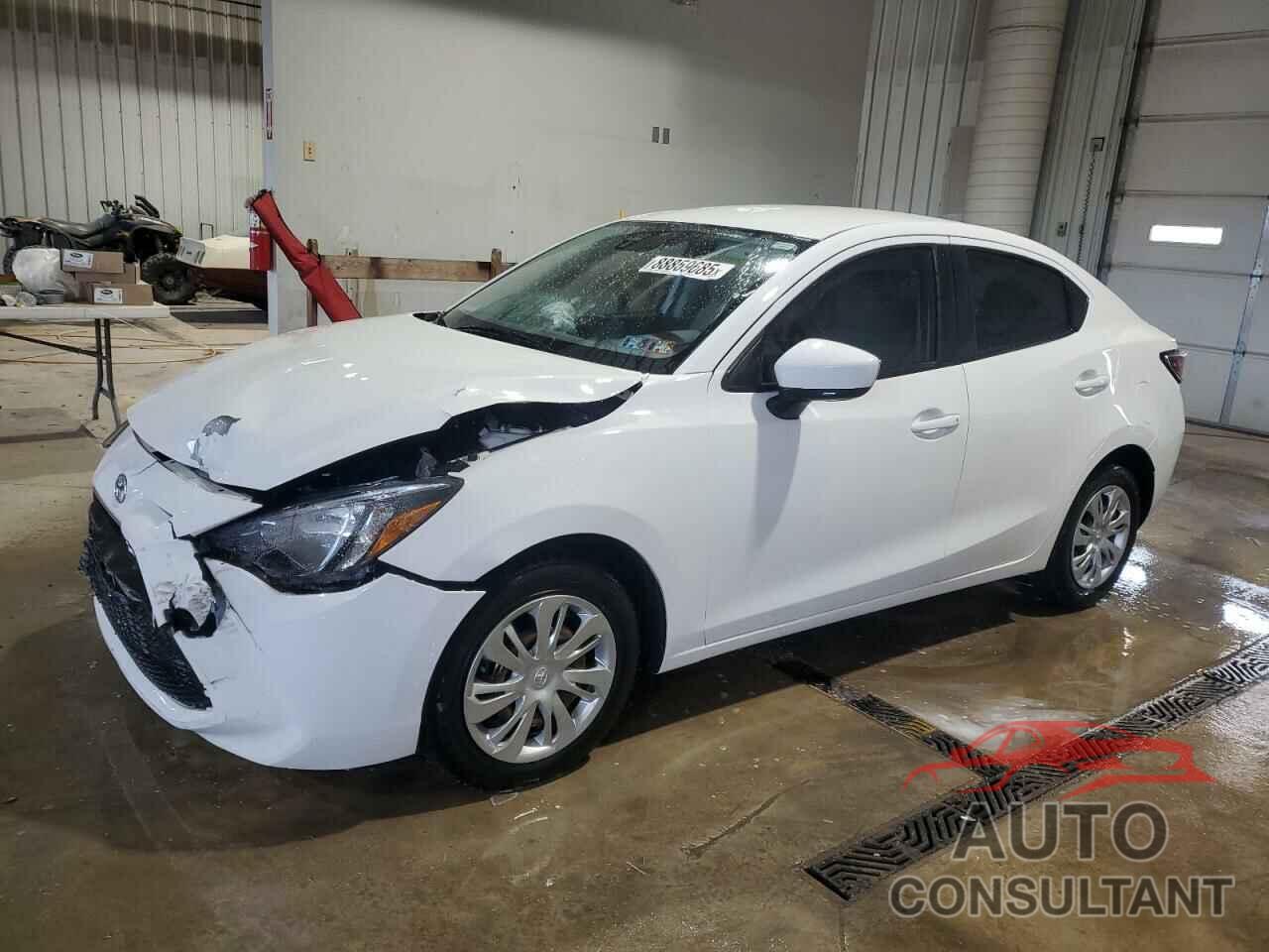 TOYOTA YARIS 2019 - 3MYDLBYV5KY506423