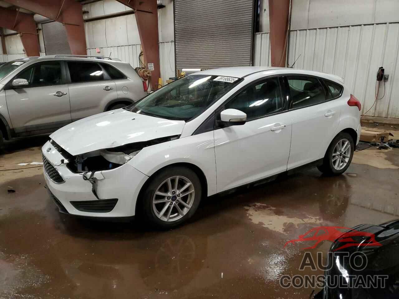 FORD FOCUS 2017 - 1FADP3K23HL215367