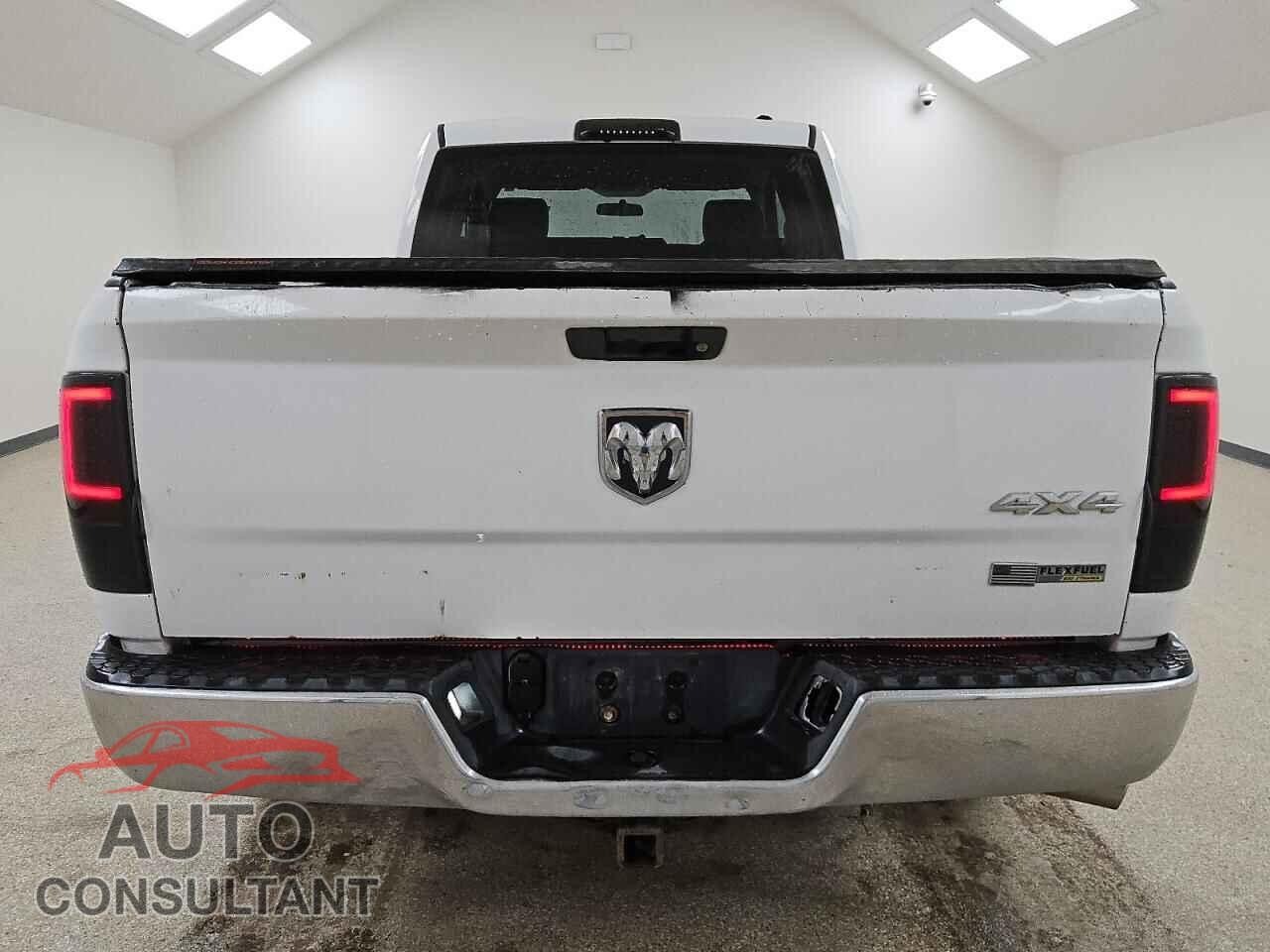 DODGE RAM 1500 2012 - 1C6RD7FP3CS203036