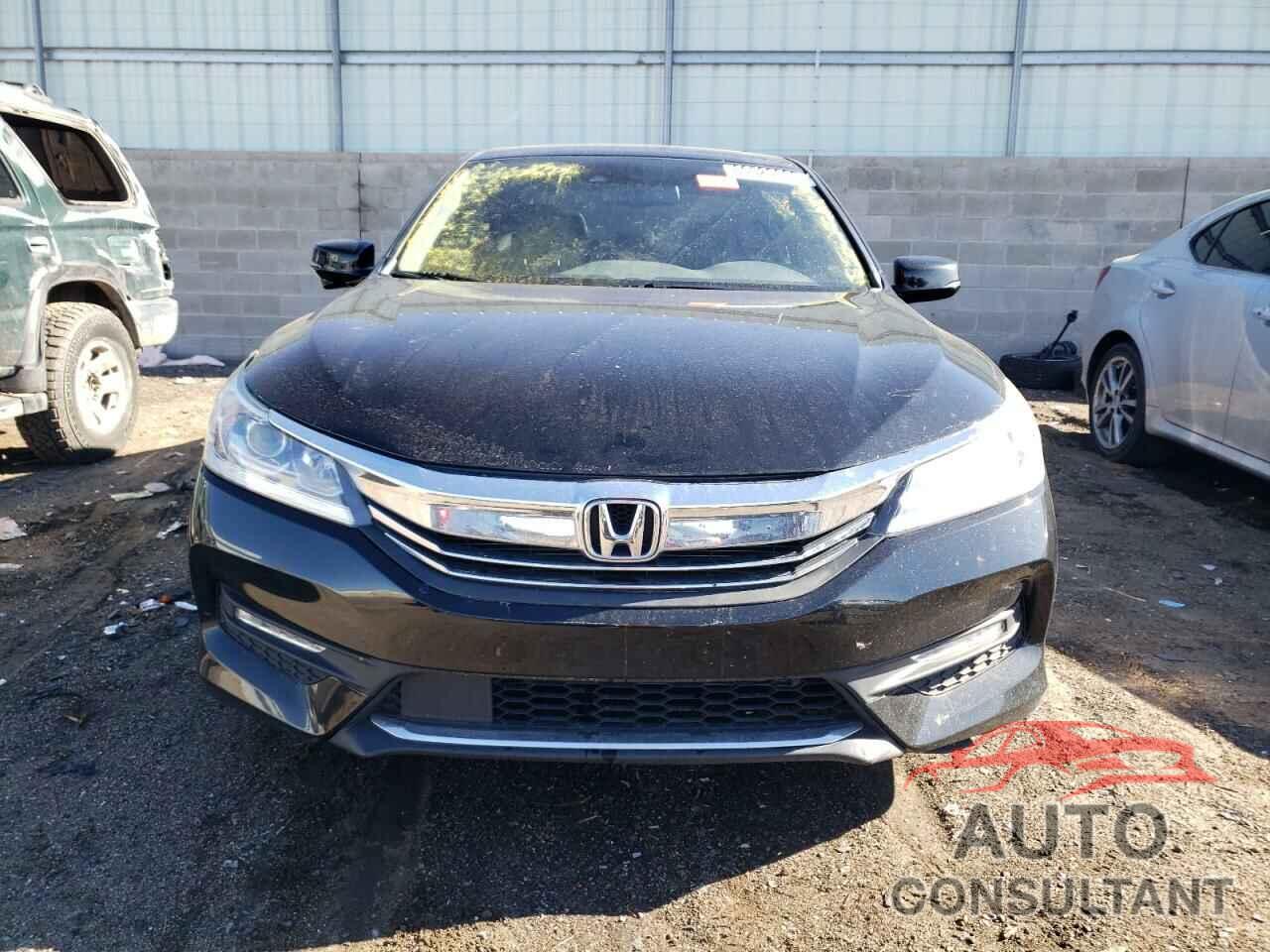 HONDA ACCORD 2017 - 1HGCR3F02HA002495