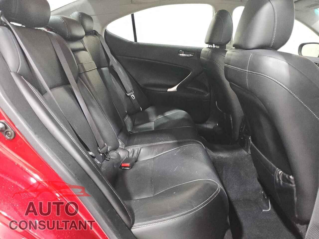 LEXUS IS 2009 - JTHBE262092017251