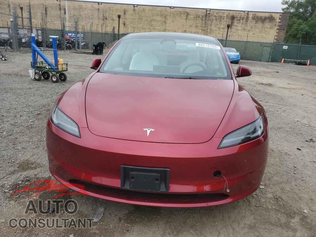 TESLA MODEL 3 2024 - 5YJ3E1EA0RF828375