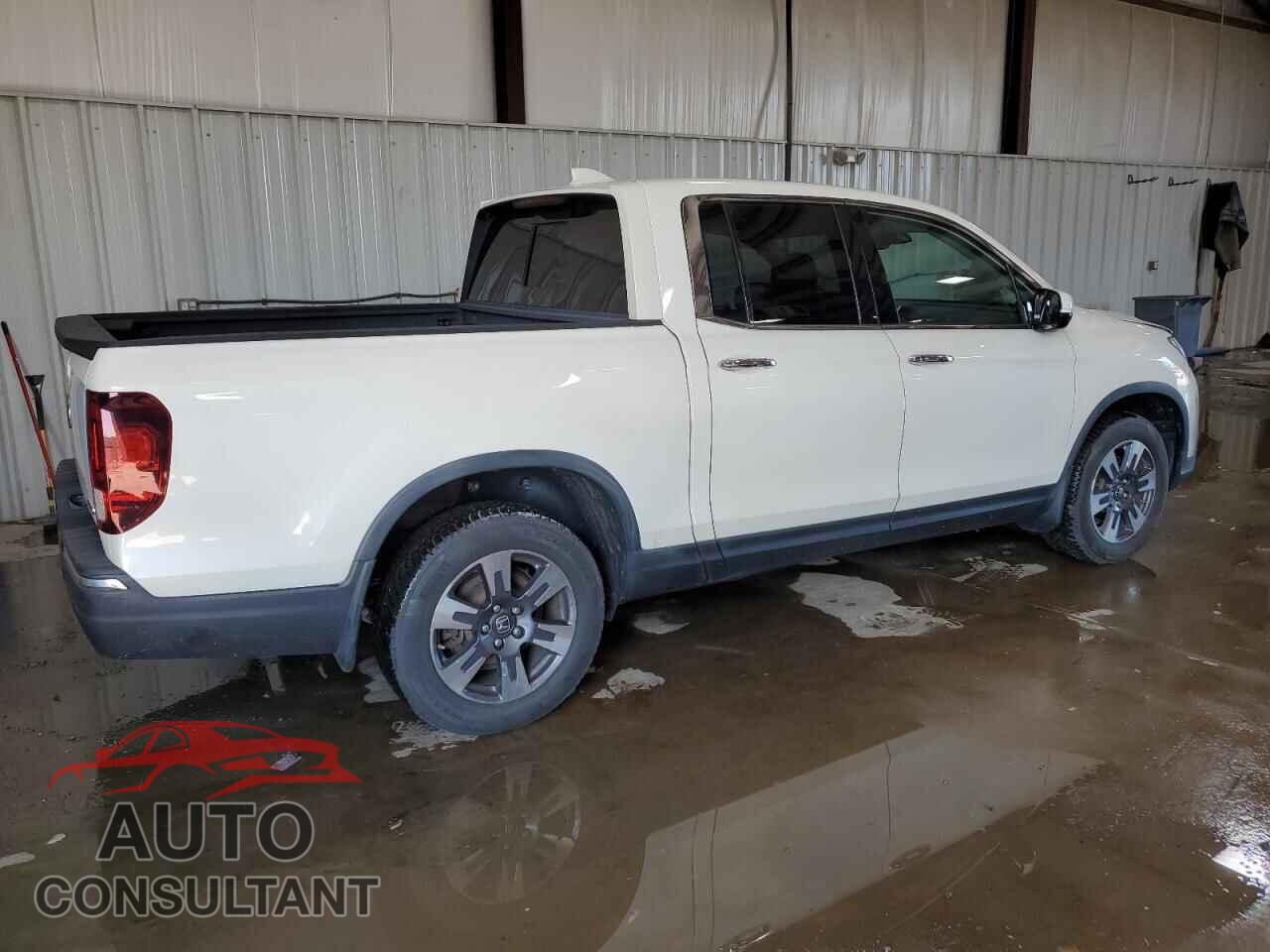 HONDA RIDGELINE 2018 - 5FPYK3F76JB006110