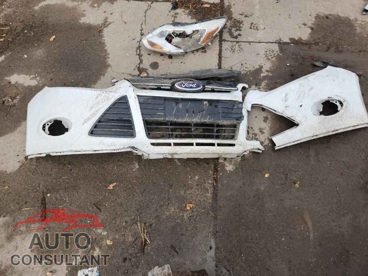 FORD FOCUS 2013 - 1FADP3E29DL334594