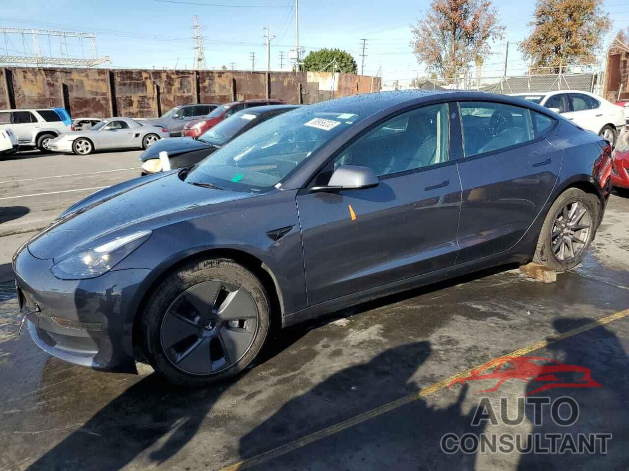 TESLA MODEL 3 2023 - 5YJ3E1EAXPF447419