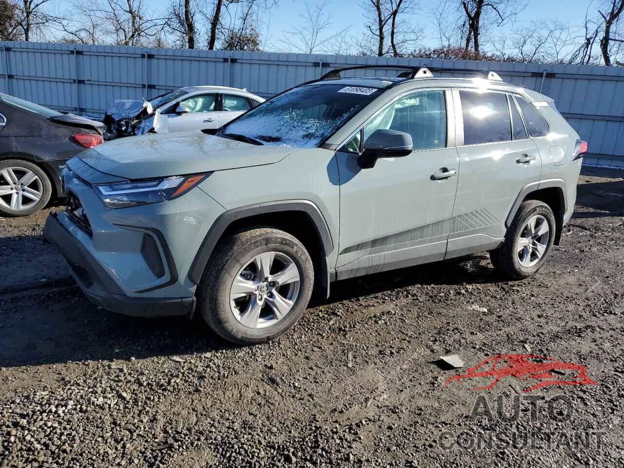 TOYOTA RAV4 2022 - 2T3P1RFV1NW323303