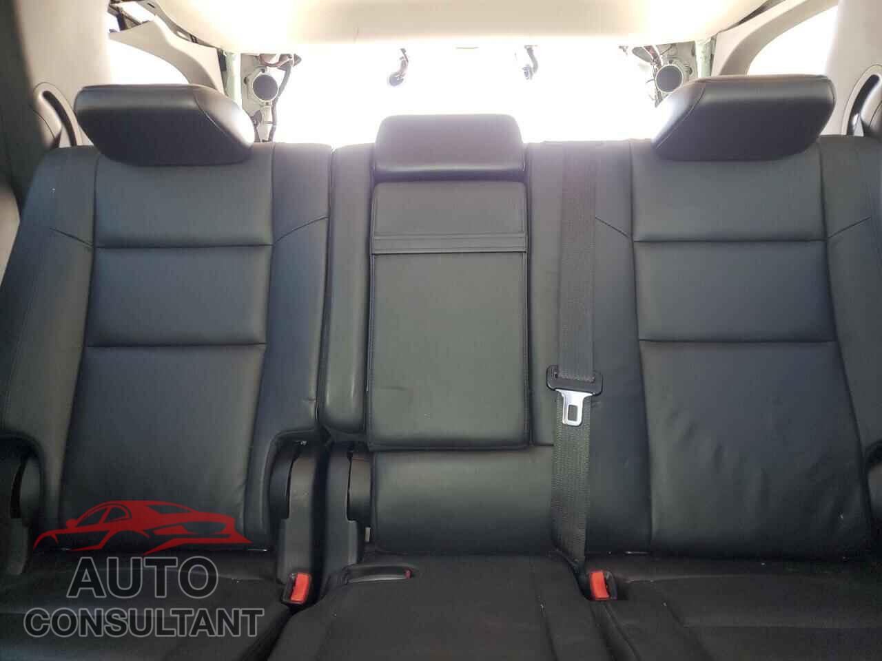 DODGE DURANGO 2015 - 1C4RDJDG2FC110323