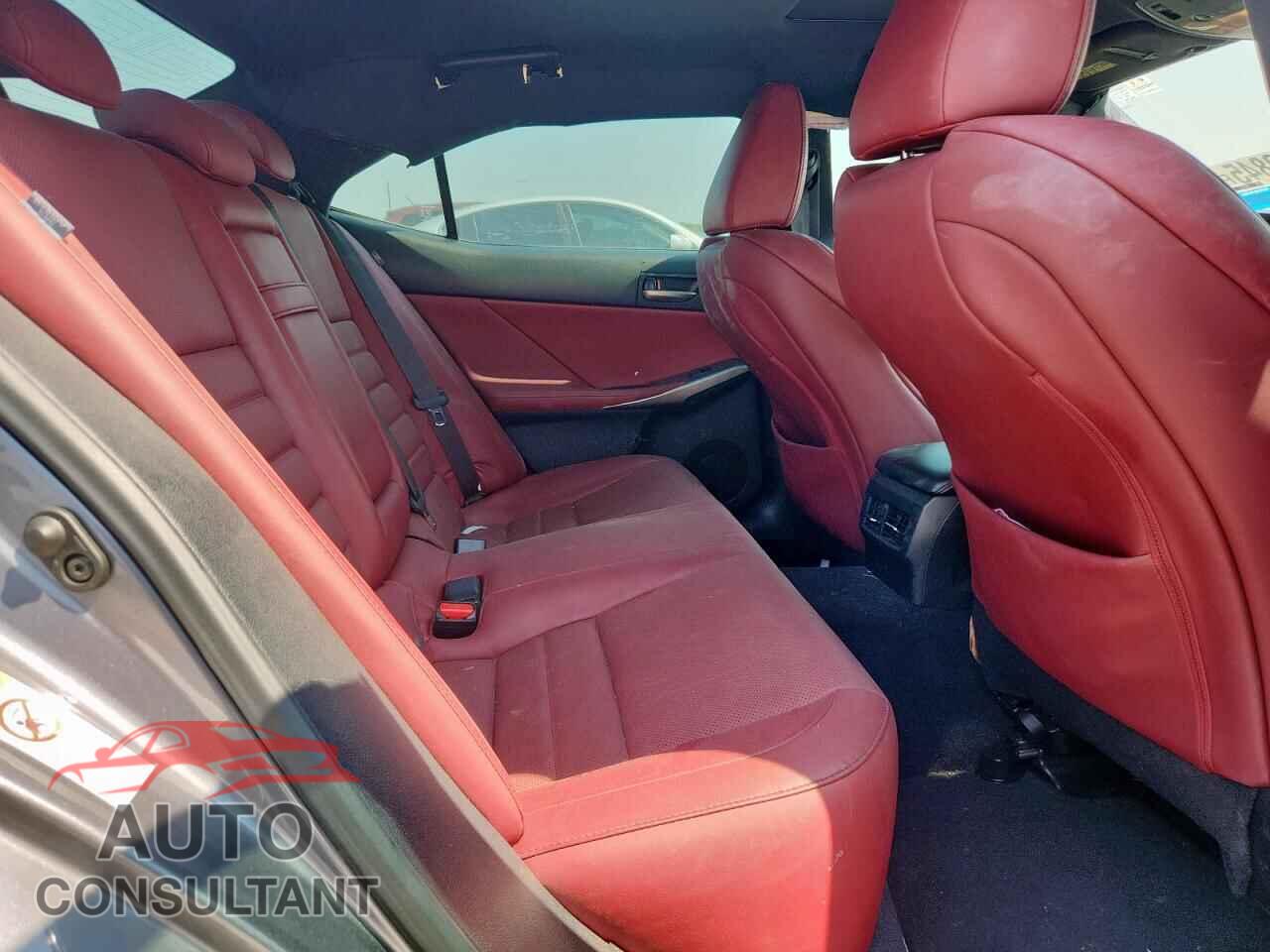 LEXUS IS 2018 - JTHBA1D22J5075924