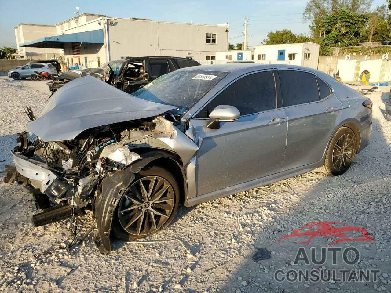 TOYOTA CAMRY 2024 - 4T1G11AK2RU856676