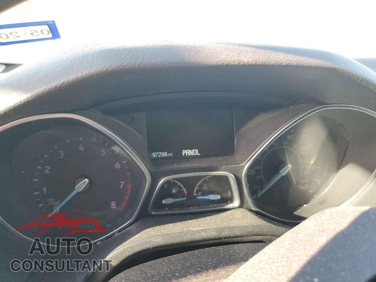FORD FOCUS 2015 - 1FADP3F21FL263604