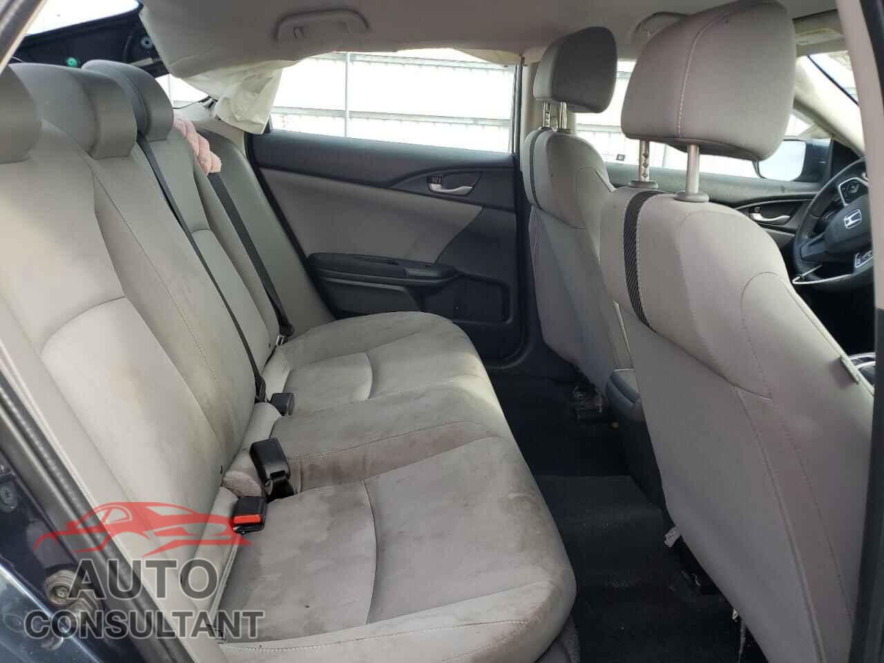 HONDA CIVIC 2017 - 2HGFC2F56HH552014