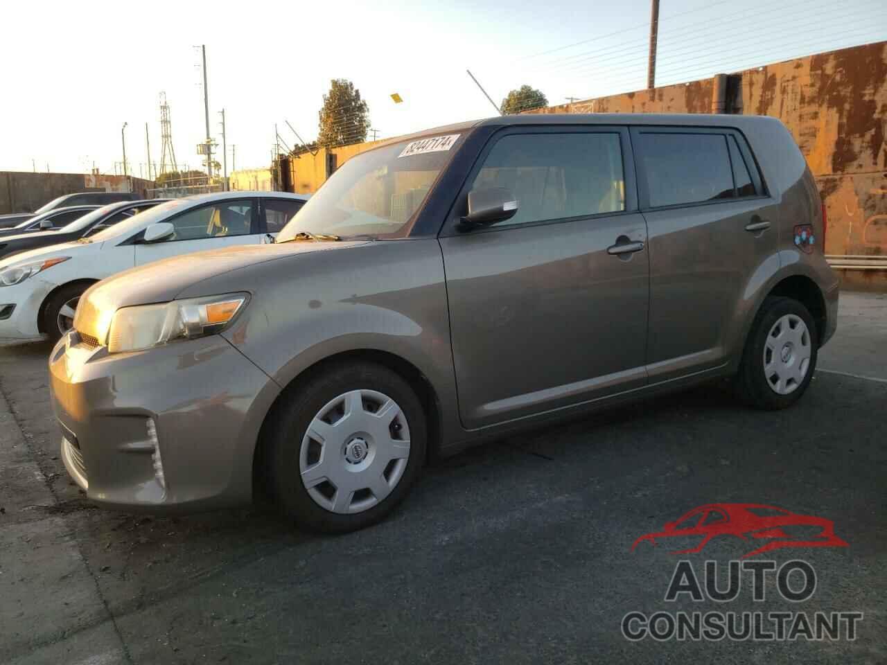 TOYOTA SCION 2013 - JTLZE4FE1DJ045696