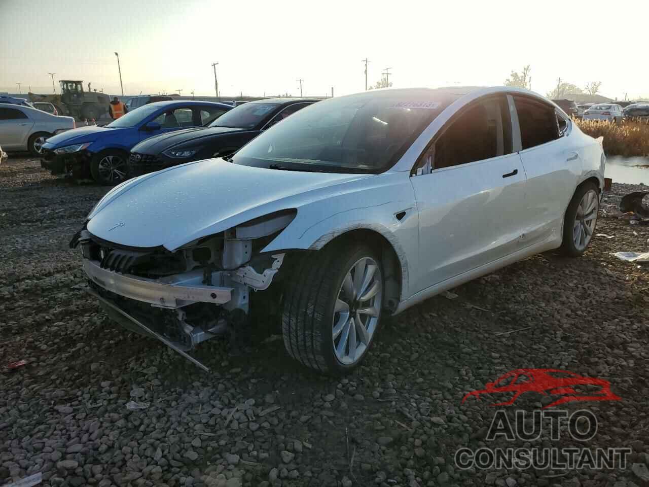 TESLA MODEL 3 2019 - 5YJ3E1EB0KF418660