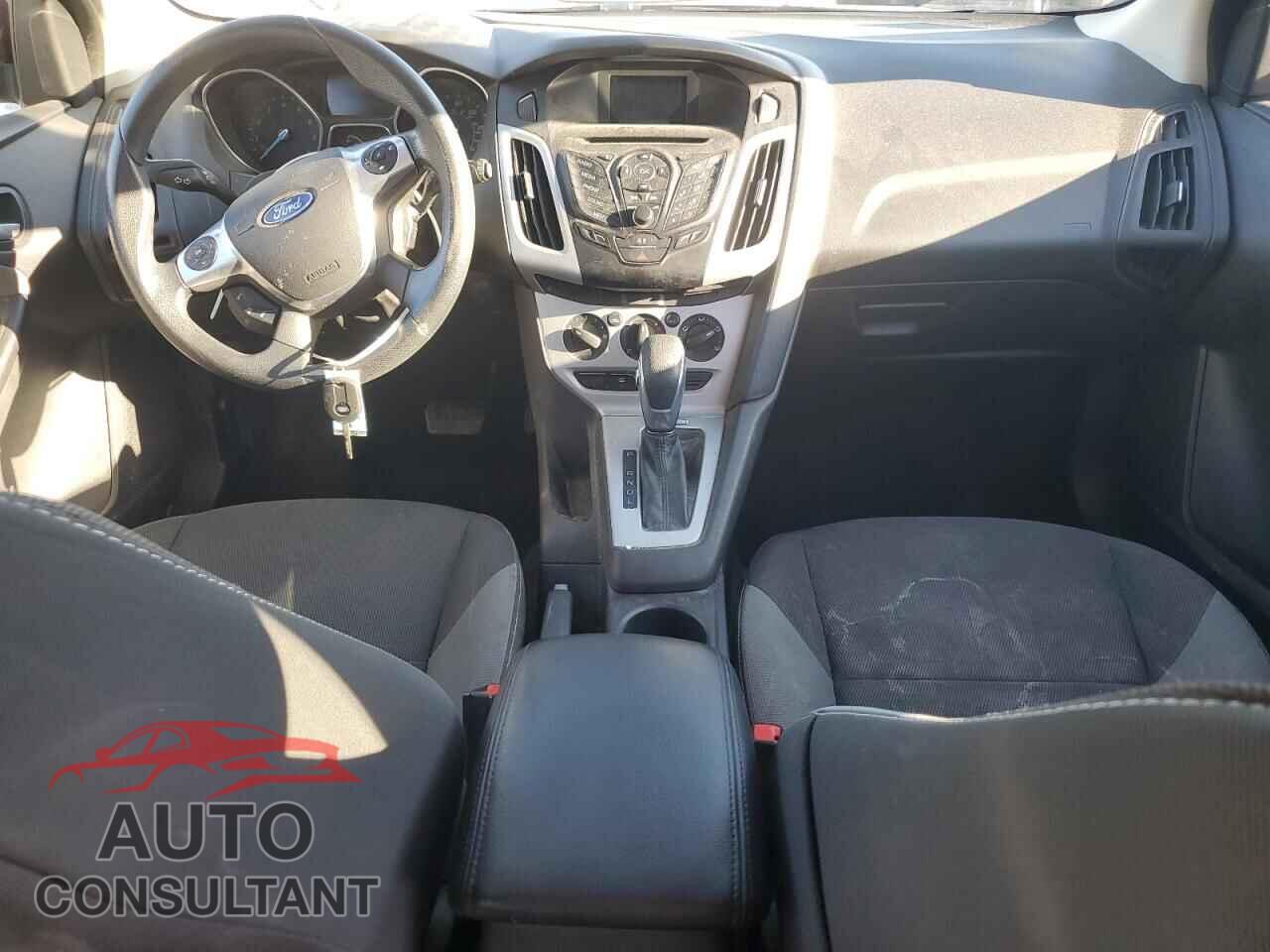 FORD FOCUS 2014 - 1FADP3K29EL424155
