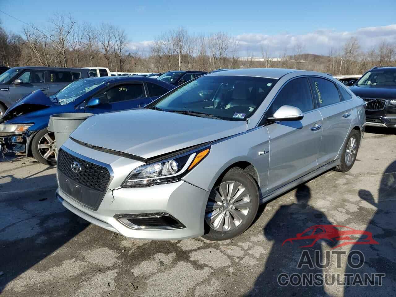 HYUNDAI SONATA 2017 - KMHE24L19HA055950