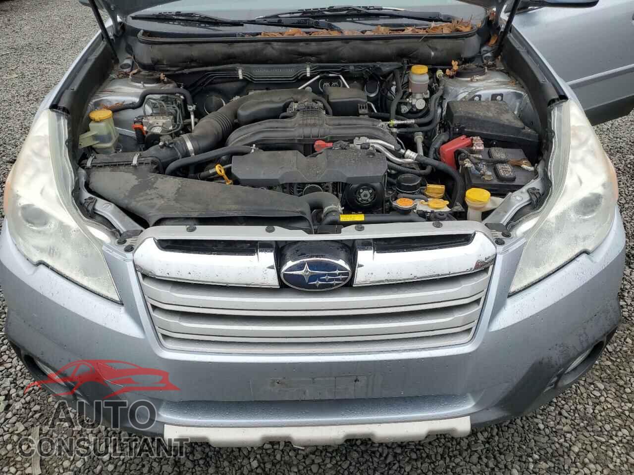 SUBARU OUTBACK 2014 - 4S4BRBLC8E3211688