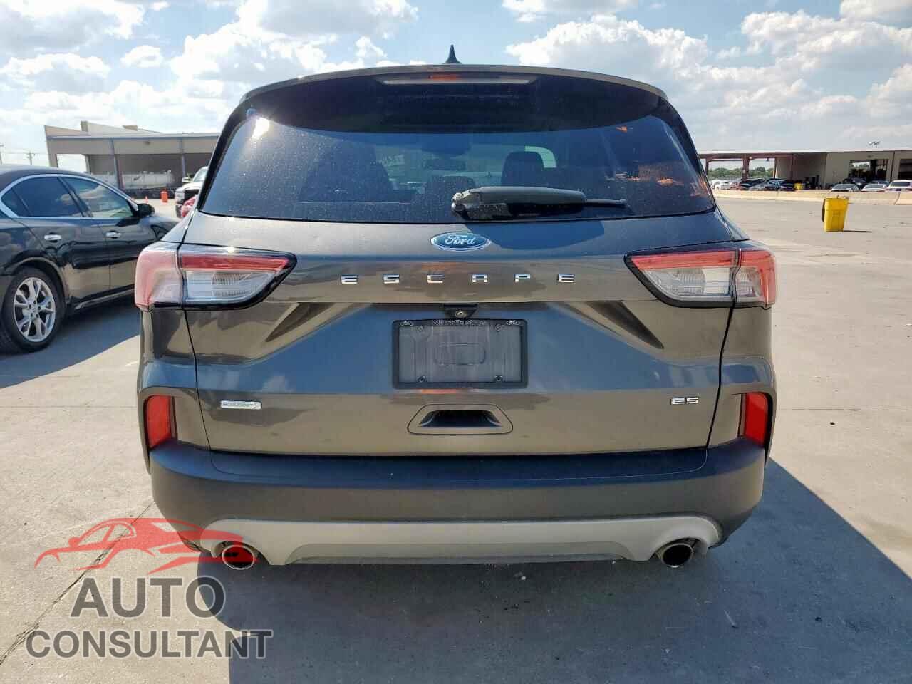 FORD ESCAPE 2020 - 1FMCU0G65LUA10334