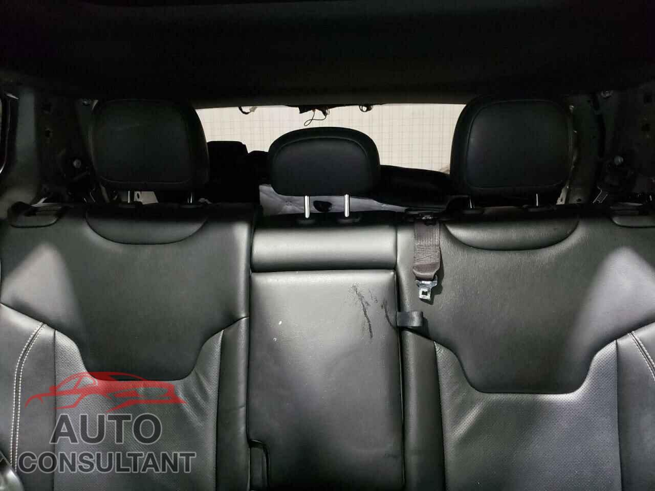 JEEP COMPASS 2022 - 3C4NJDCB1NT109004