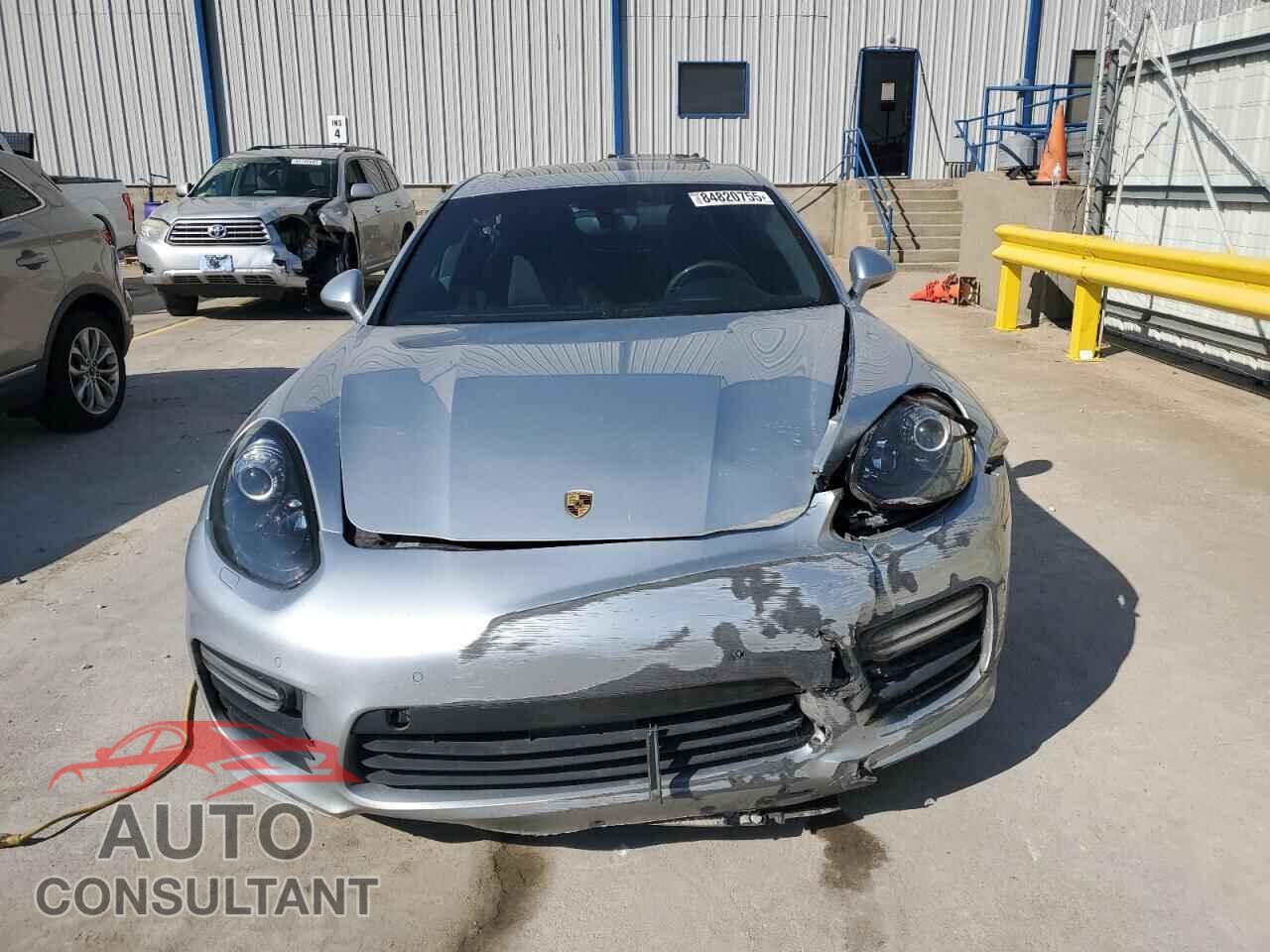 PORSCHE PANAMERA 2016 - WP0AF2A70GL080242