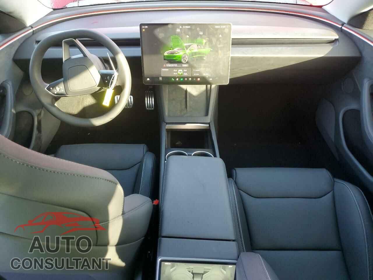 TESLA MODEL 3 2024 - 5YJ3E1ET3RF886093